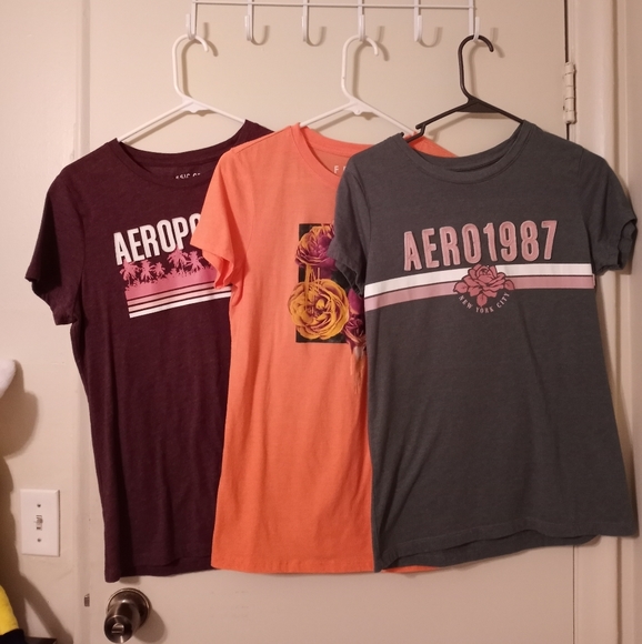Aeropostale Tops - 3 Aeropostale Classic Crewneck Tees